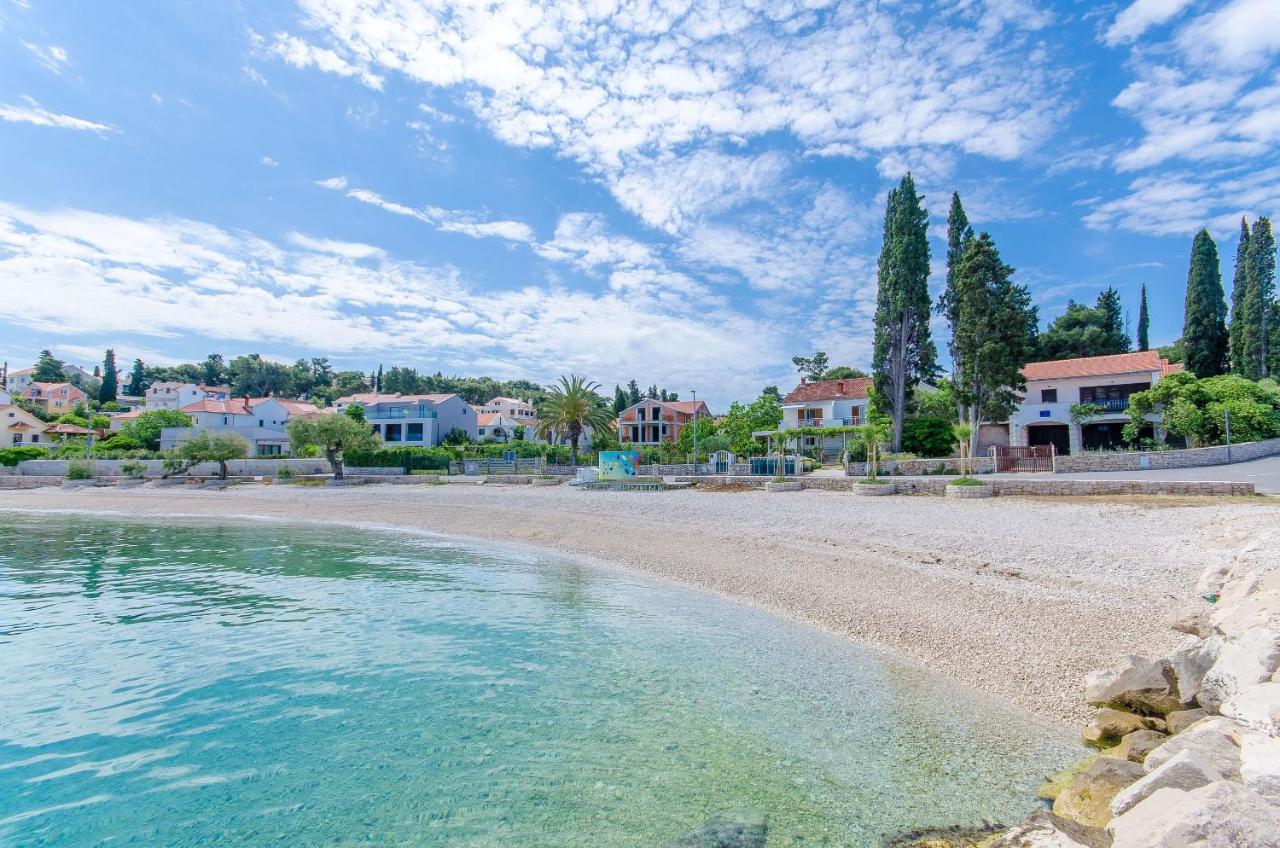 Apartments Banic Postira Εξωτερικό φωτογραφία